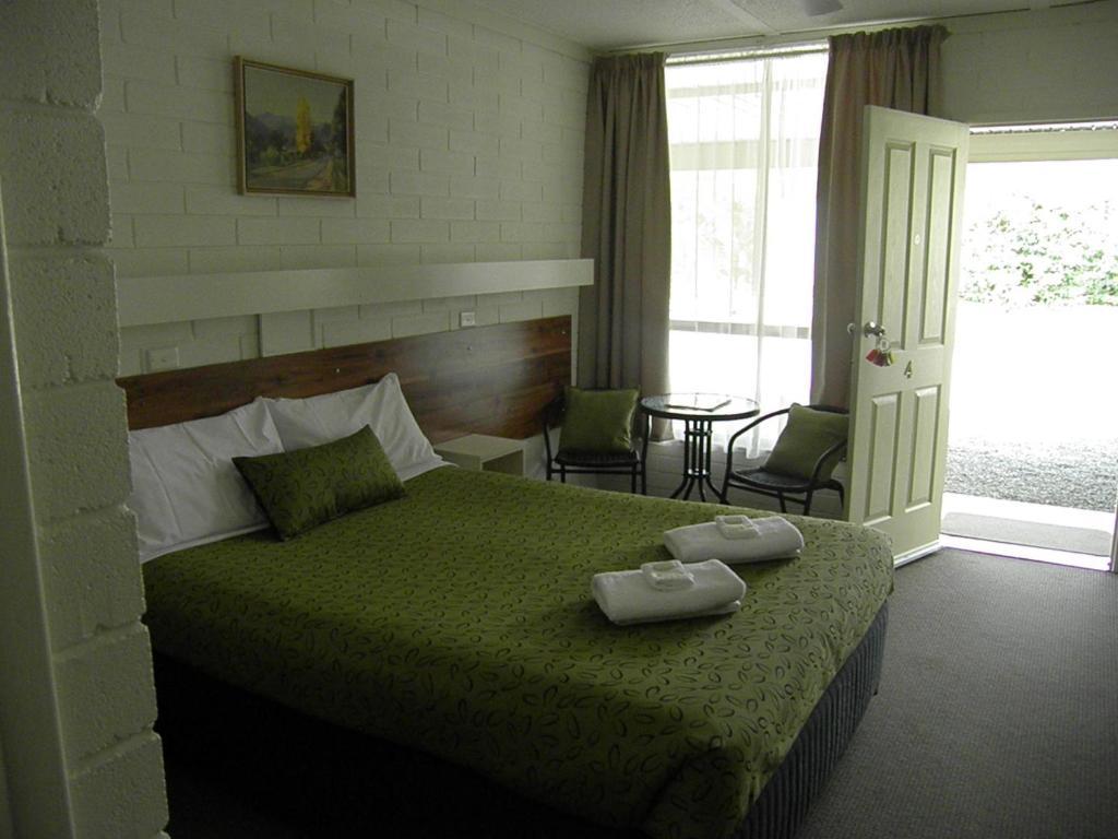 7Th Street Motel Милдьюра Экстерьер фото